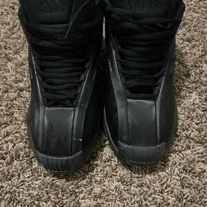 Adidas Men's Black Sneakers Kobe 5